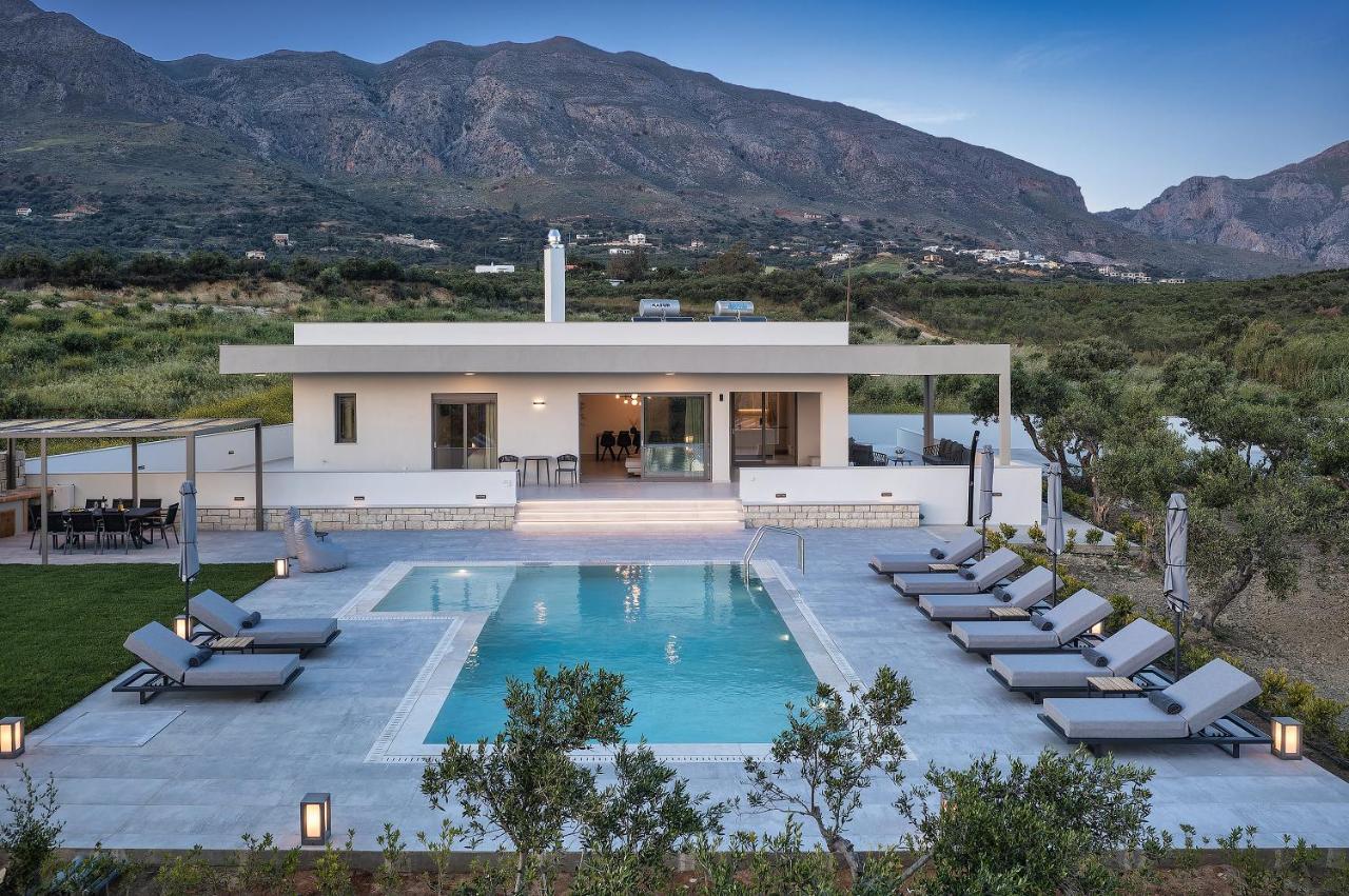 Demar Exclusive Villa *