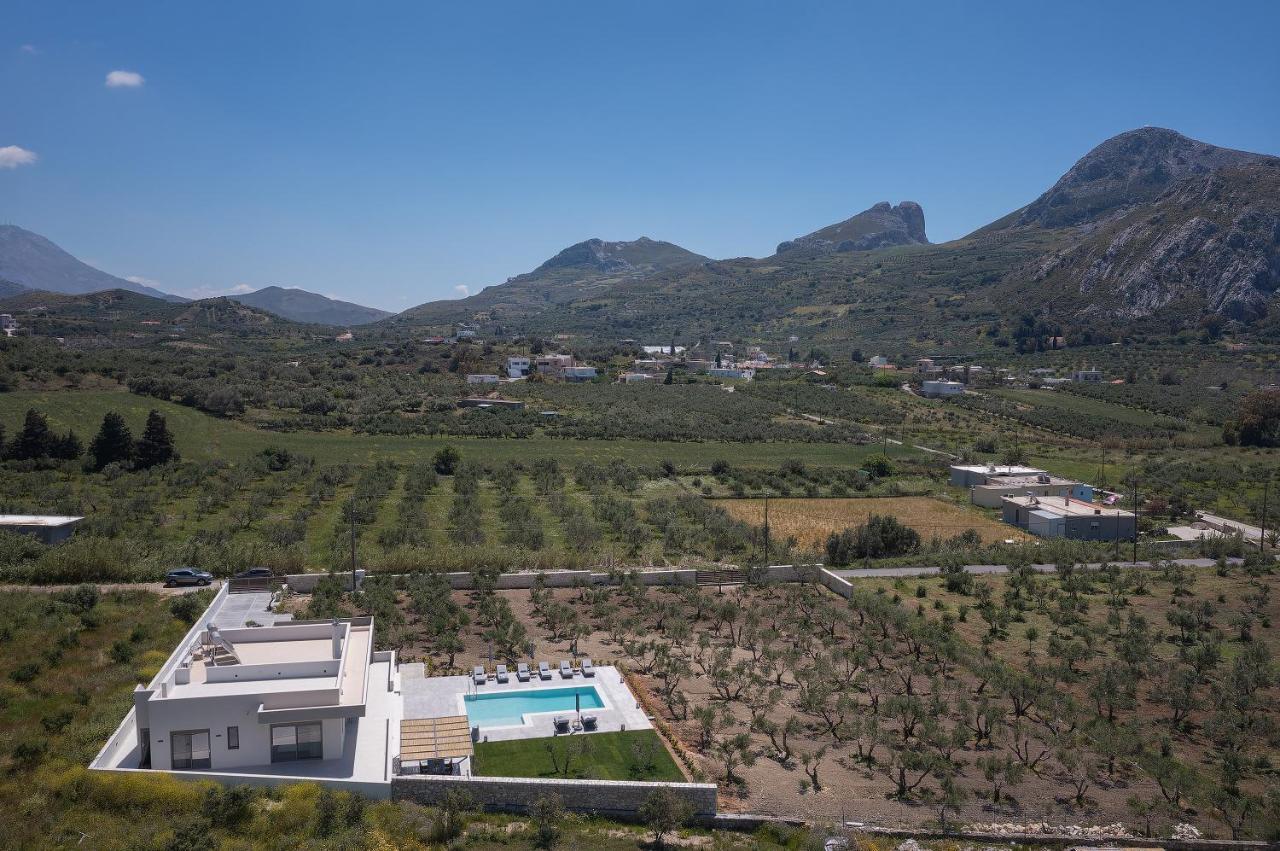Demar Exclusive Villa *